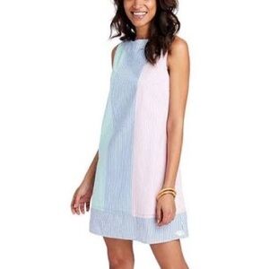 Vineyard Vines 145th KY Derby Stripe Seersucker Shift Dress; Side Zip; Size 2